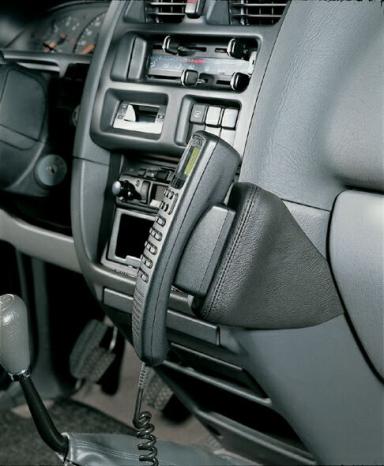 KUDA für Mazda MPV bis 11/99 Mobilia / Kunstleder schwarz