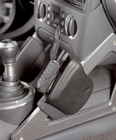 KUDA für Audi TT/Cabrio ab 11/98 - 8/06 für Handy 