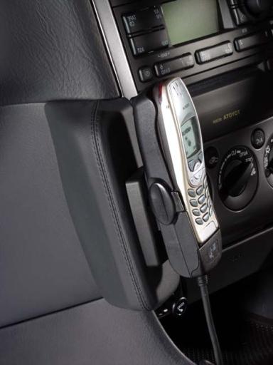 KUDA für RHD Toyota Avensis ab 07/00 bis 03/03 