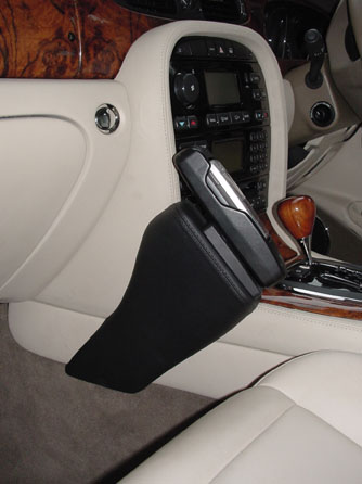 KUDA für RHD Jaguar XJ ab 05/03 