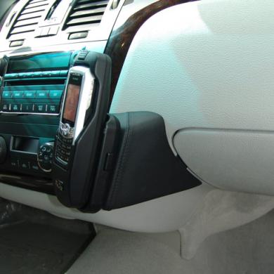 KUDA for Cadillac DTS since 2005 (USA) 
