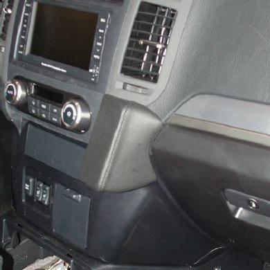 KUDA for Mitsubishi Pajero since 11/06 