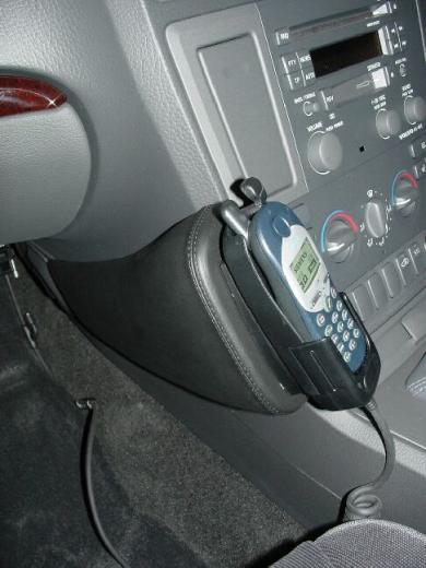 KUDA für RHD Volvo V70/S60 ab 3.00 